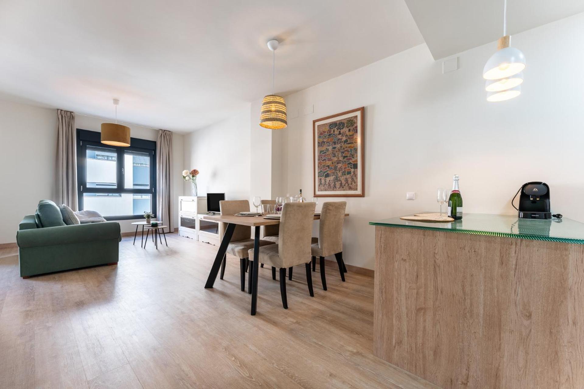 Malagasuite Comfortable Home Apartments Экстерьер фото