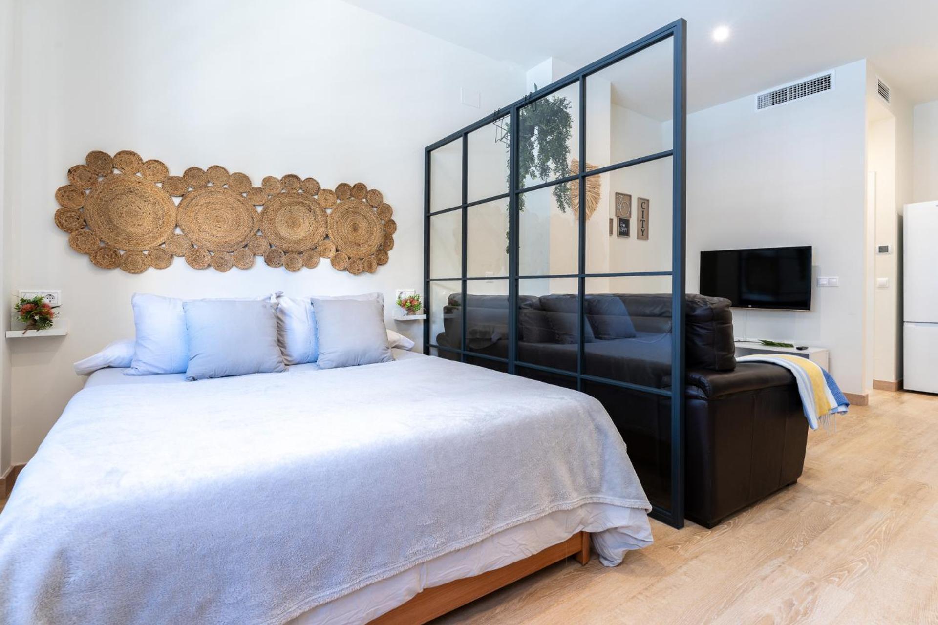 Malagasuite Comfortable Home Apartments Экстерьер фото